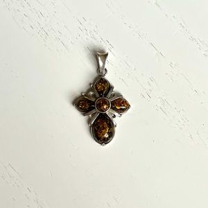 Sterling Silver & Green Amber Cross Pendant